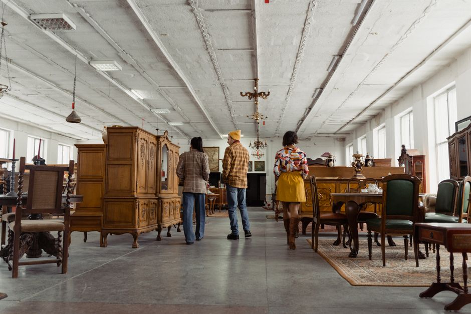 How Do I Buy Used Furniture Without Bringing Home Pests or Odors?