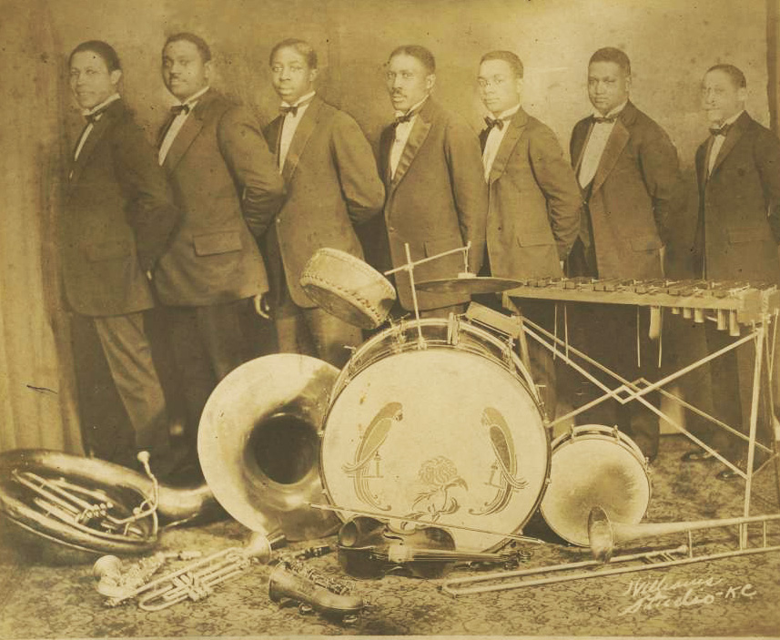 Phonograph Records: The Revolutionary Medium That Popularized Ragtime and Jazz