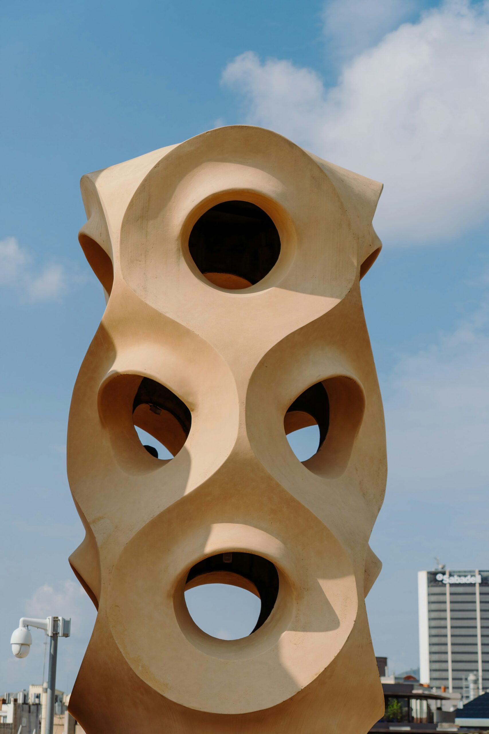 Transforming Modern Sculpture: The Rise and Practice of Sustainable Materials